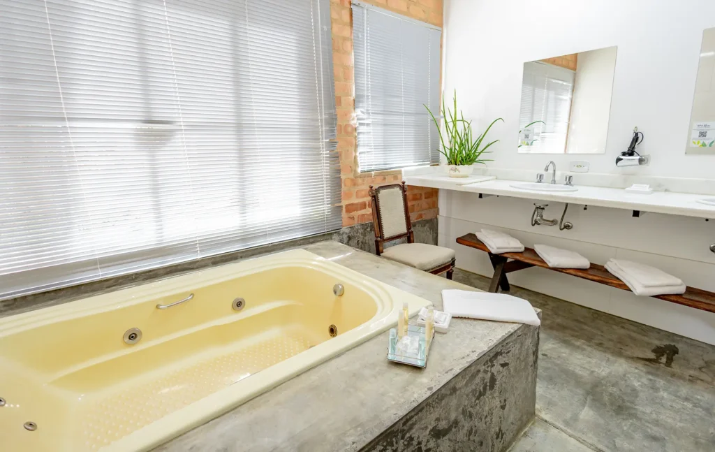Jasmim Luxo com Hidromassagem Hotel Fazenda