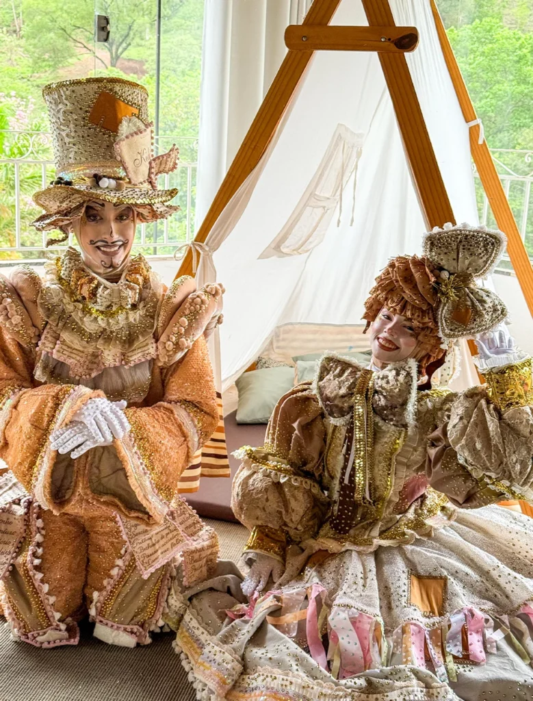 Mes de Novembro no Hotel Fazenda Cachoeira da Furna